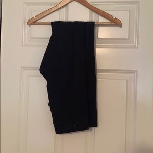 plain black american eagle leggings!!